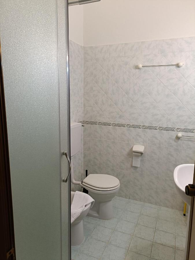 Hotel Alba Serravalle เซอราวาเลพิสโตเยเซ ภายนอก รูปภาพ