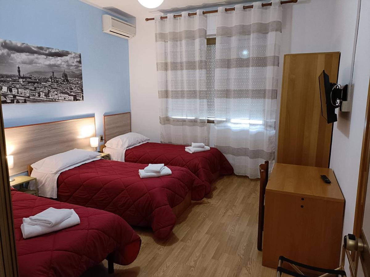 Hotel Alba Serravalle เซอราวาเลพิสโตเยเซ ภายนอก รูปภาพ