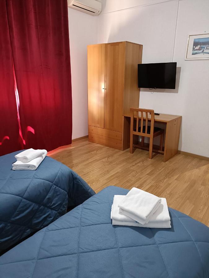 Hotel Alba Serravalle เซอราวาเลพิสโตเยเซ ภายนอก รูปภาพ